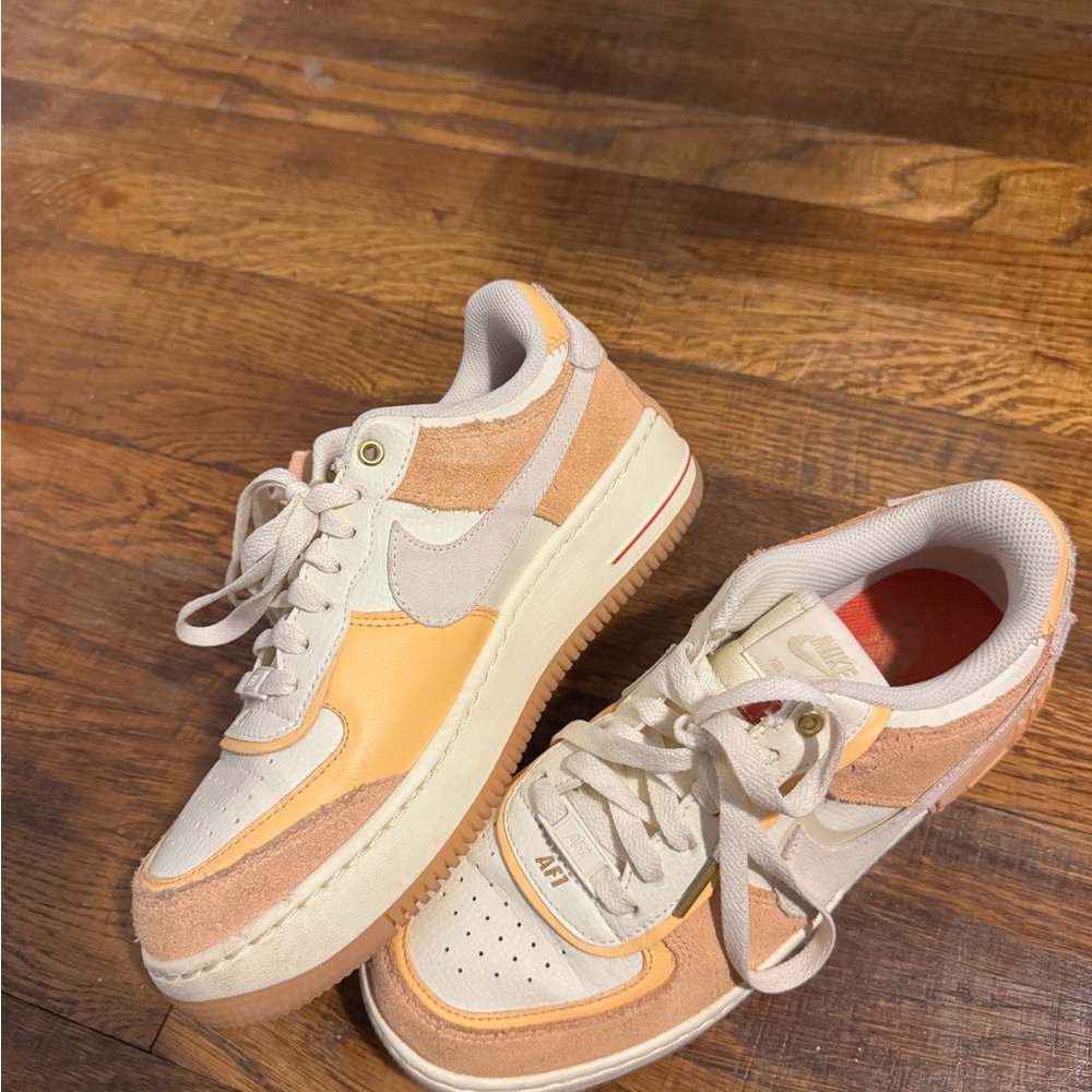Nike Low-Top Sneakers in Peach & Cream